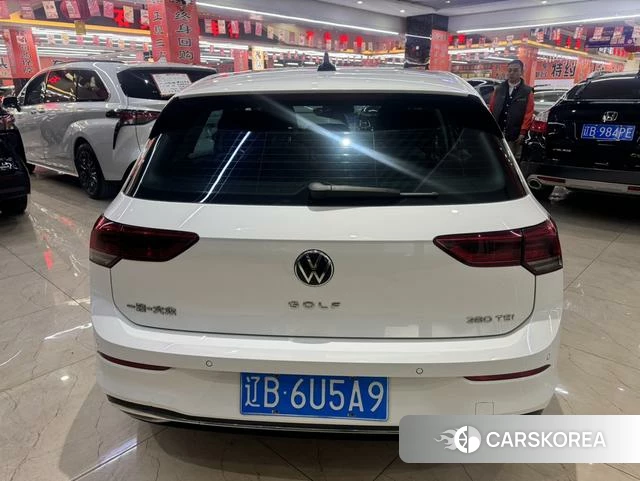 Volkswagen Golf 2023 Белый из Китая, фото 2
