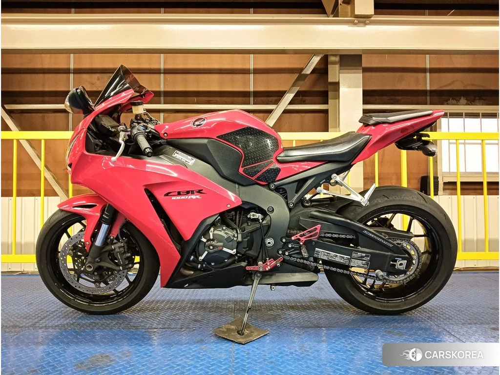 Проданный Honda CBR1000RR 2014 из Японии, фото 2