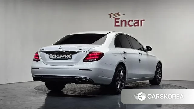 Mercedes-Benz E-Class W213 id 3772998 из Кореи 12