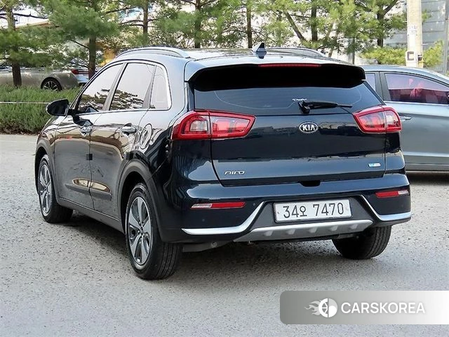 Kia Niro id 3834635 из Кореи 12