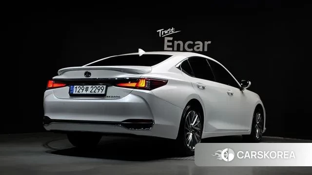 Lexus ES300h 7th generation id 3585804 из Кореи 12