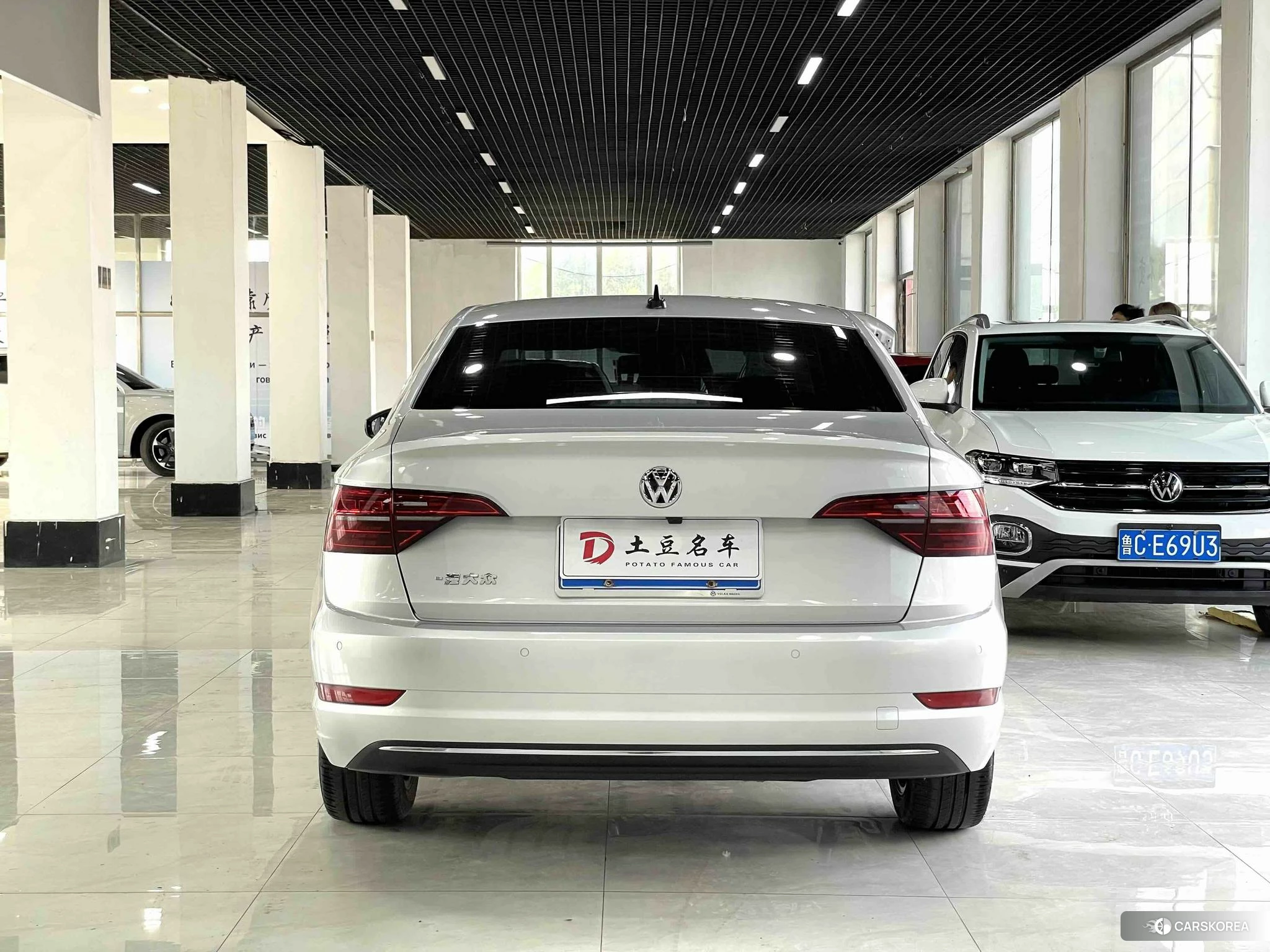 Volkswagen Sagitar id 4504680 из Китая 10