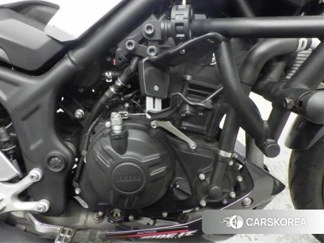 Engine photo