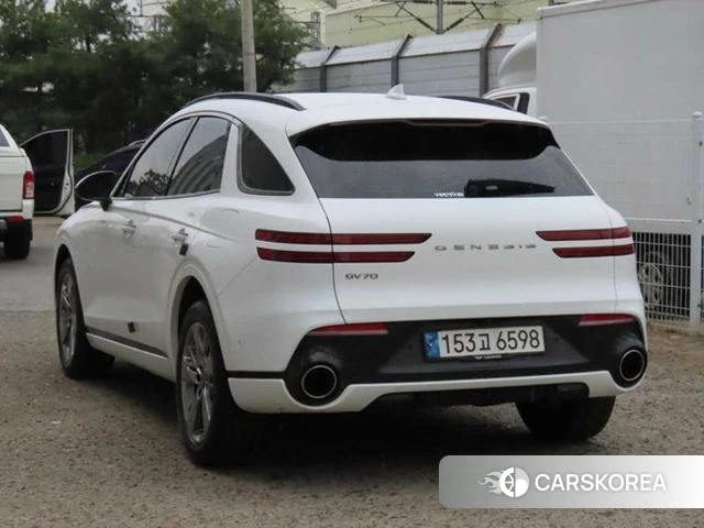 Genesis GV70 id 4356014 из Кореи 8