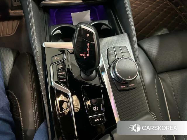 BMW 5 series (imported) 2021 Зеленый из Китая, фото 3