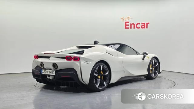Ferrari SF90 Stradale id 4383271 из Кореи 12