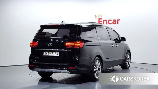 Kia The New Carnival id 3599140 из Кореи 12