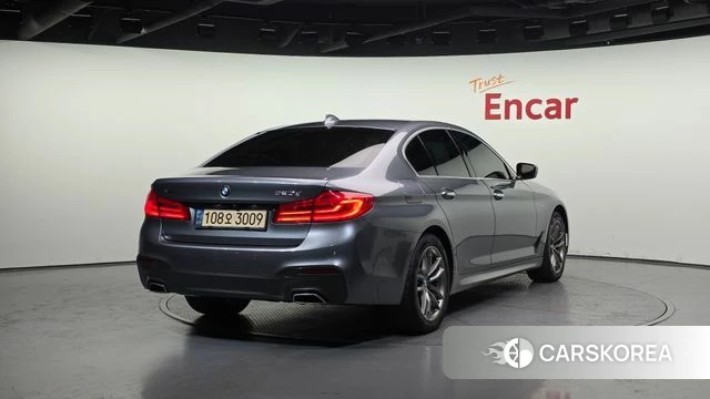 BMW 5 Series (G30) id 3801761 из Кореи 12