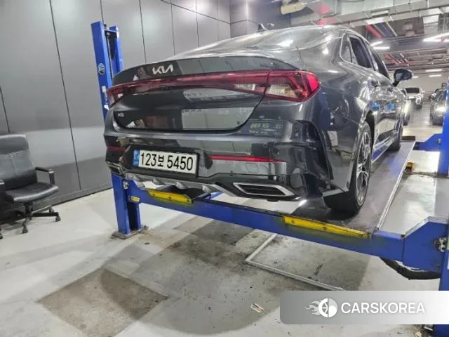 Kia K5 3rd generation 2022 Серебристо-серый из Кореи, фото 2