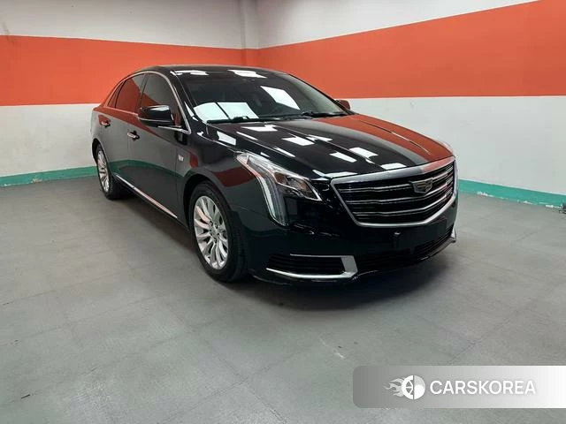 Cadillac XTS 2018 Черный из Китая, фото 2