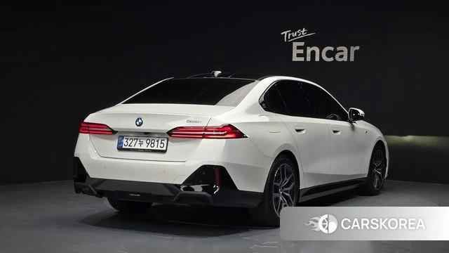 BMW 5 Series (G60) id 4665125 из Кореи 12