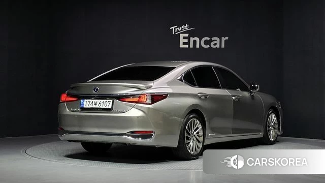 Lexus ES300h 7th generation id 4637947 из Кореи 12