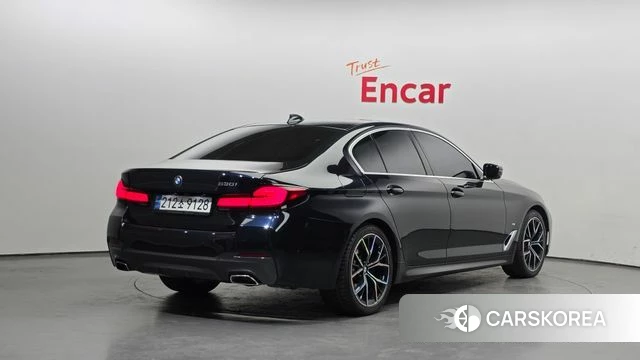 BMW 5 Series (G30) id 3832762 из Кореи 12