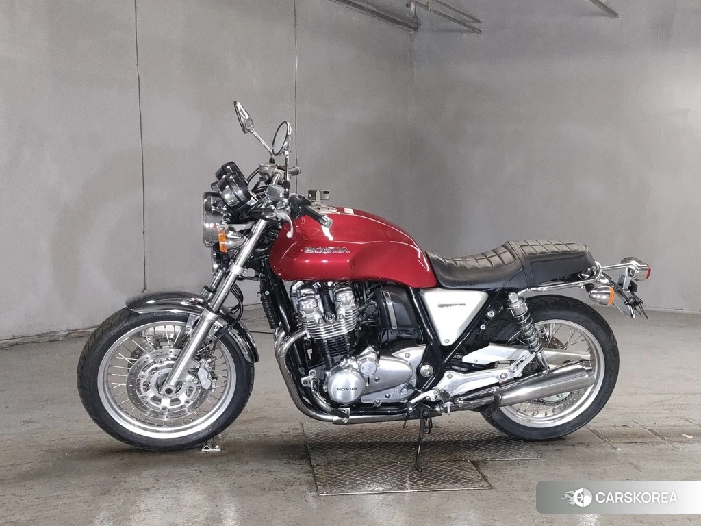 Проданный Honda CB1100EX 2017 из Японии, фото 2