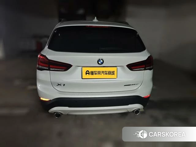 BMW X1 2022 Белый из Китая, фото 2