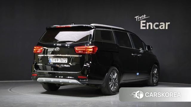 Kia The New Carnival id 4285614 из Кореи 12