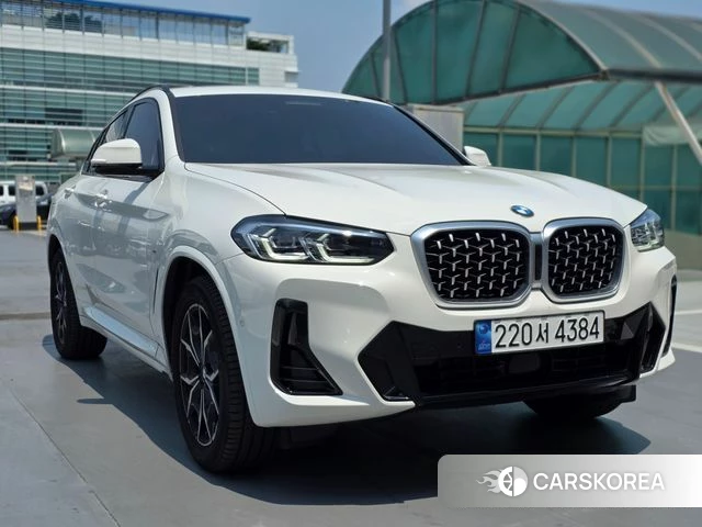 BMW X4 (G02) 2023 Белый из Кореи, фото 3