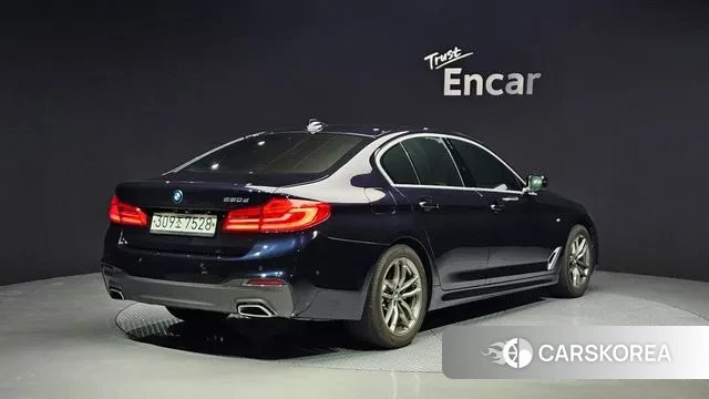 BMW 5 Series (G30) id 3459751 из Кореи 12