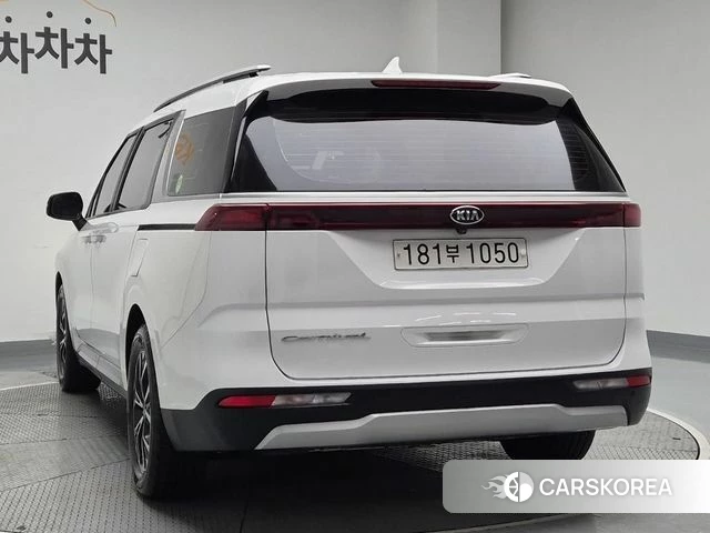 Kia Carnival 4th generation id 4250408 из Кореи 10