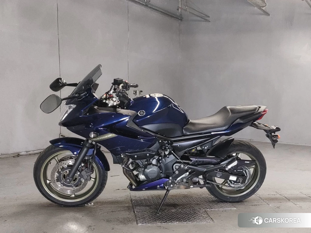 Проданный Yamaha XJ6 DIVERSION id 4163909 из Японии