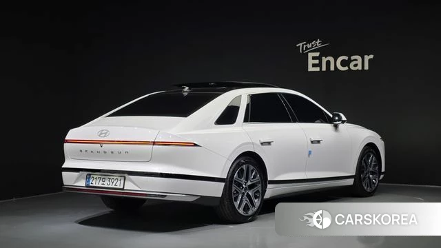 Hyundai Grandeur (GN7) id 4280076 из Кореи 12