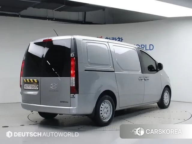 Hyundai Staria id 3427619 из Кореи 12