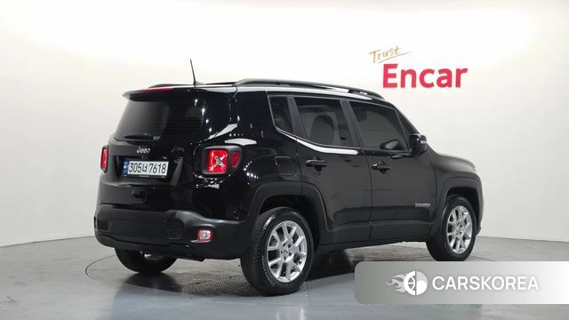 Jeep Renegade id 3940770 из Кореи 12