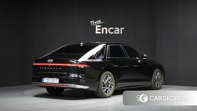 Hyundai Grandeur (GN7) id 4017584 из Кореи 12