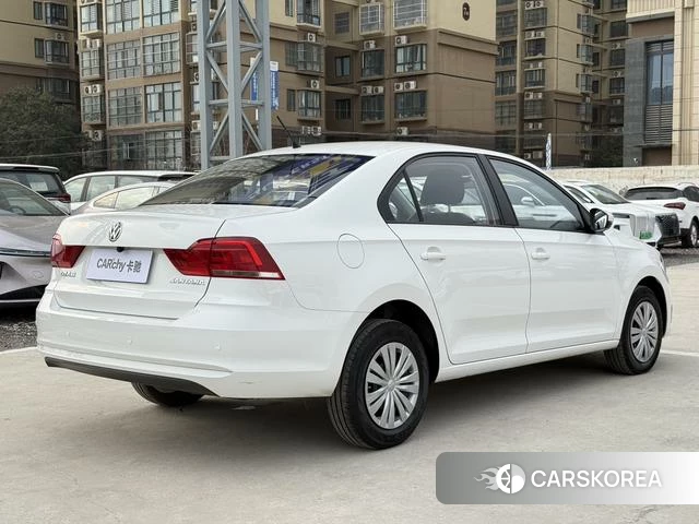 Volkswagen Santana id 4275384 из Китая 8