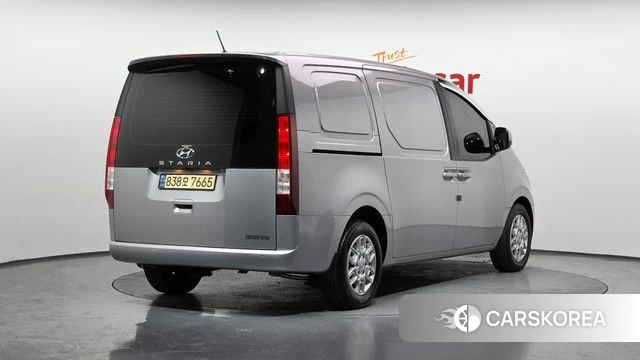 Hyundai Staria id 4267443 из Кореи 12