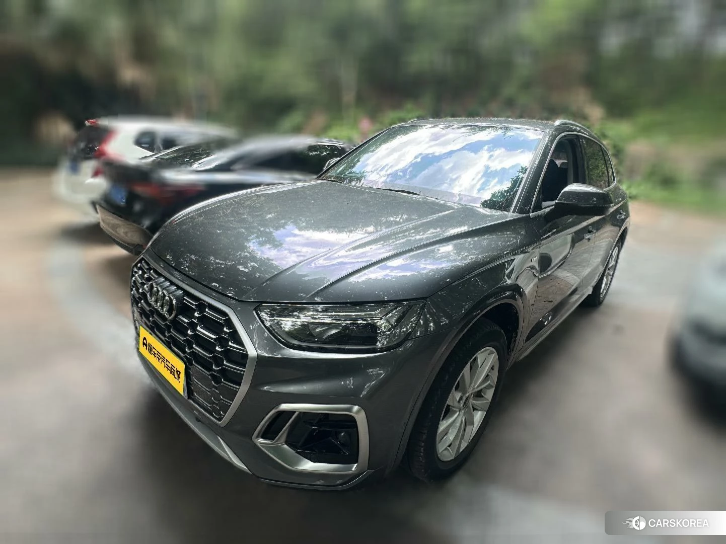 Audi Q5L id 4499032 из Китая 11