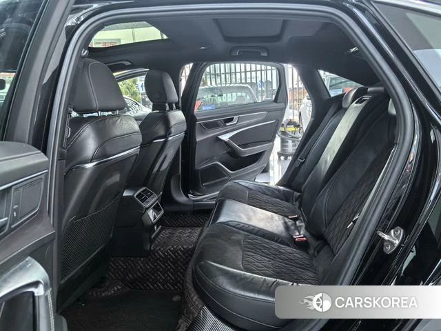 Audi A6L 2021 Черный из Китая, фото 6