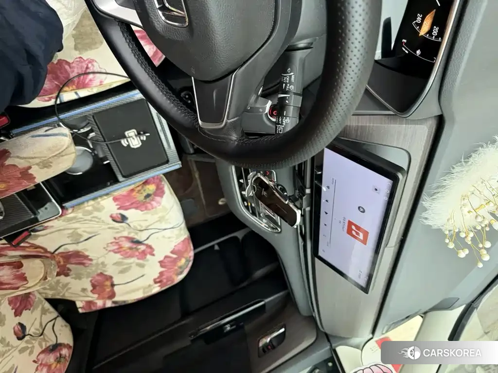 Honda Odyssey 2023 Белый из Китая, фото 2