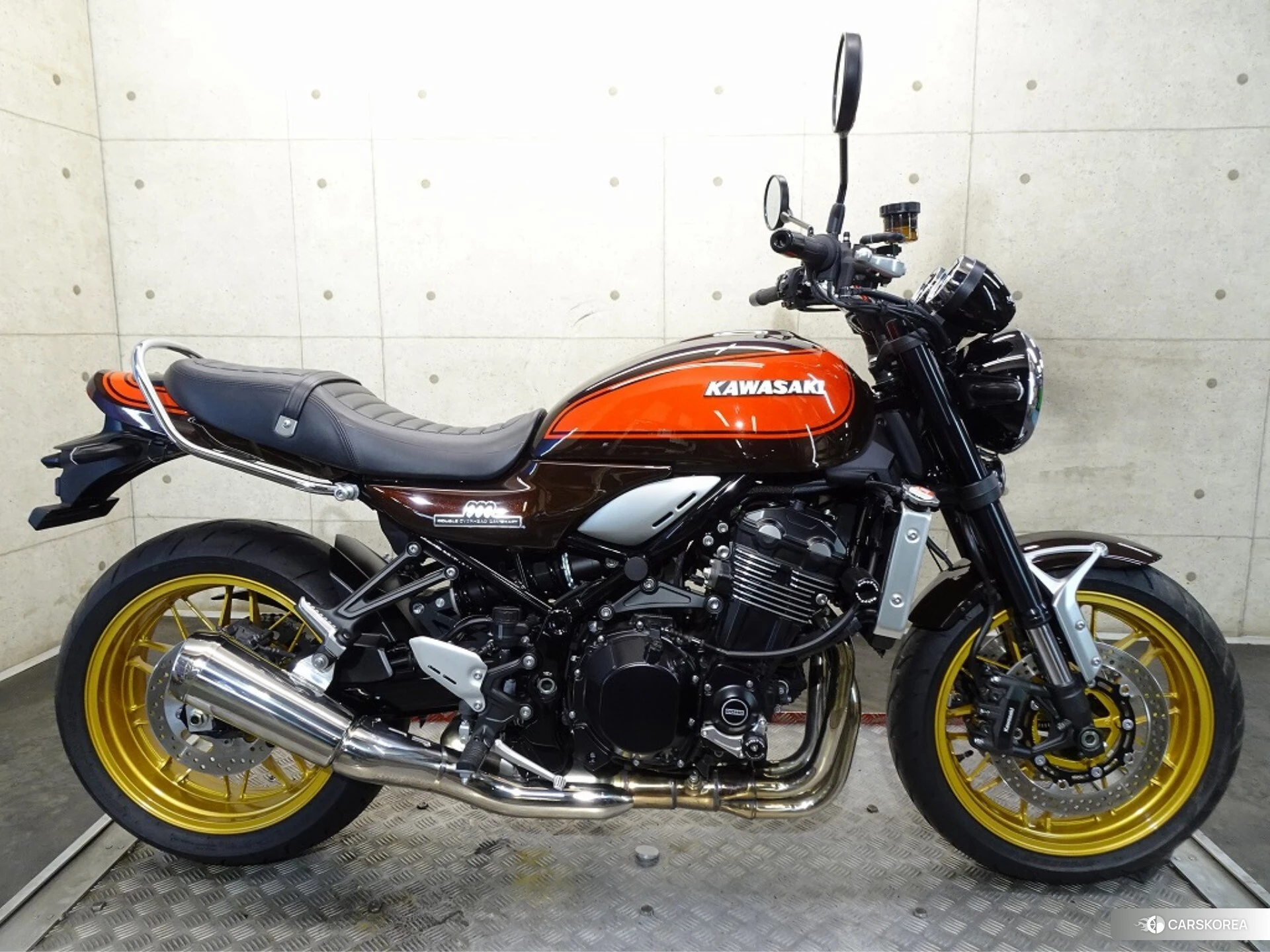 Kawasaki Z900RS id 3950488 из Японии 12