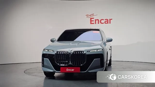 BMW 7 Series (G70) id 3571459 из Кореи 12