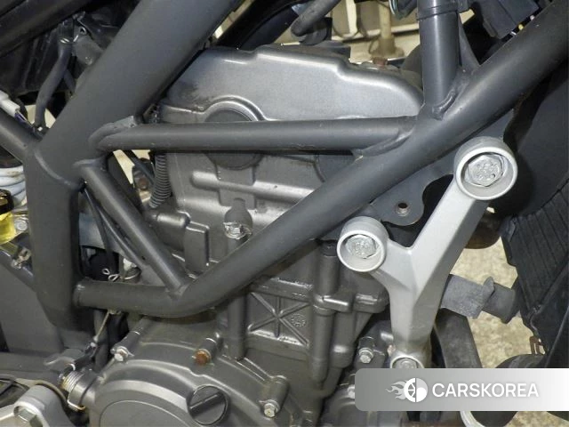 Engine photo