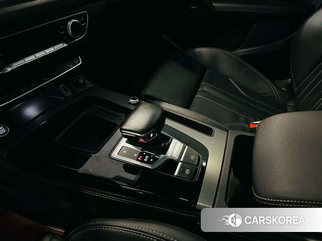 Audi Q5L id 4217407 из Китая 8