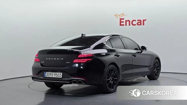 Genesis The New G70 id 4676844 из Кореи 12