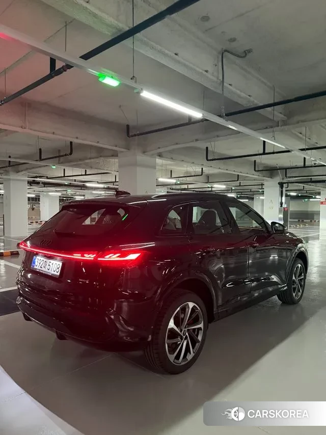 Audi Q5 (80A) 2025 Черный из Кореи, фото 2