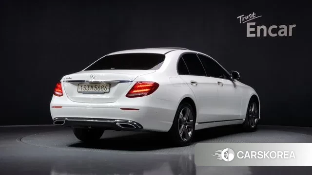 Mercedes-Benz E-Class W213 id 2990975 из Кореи 12