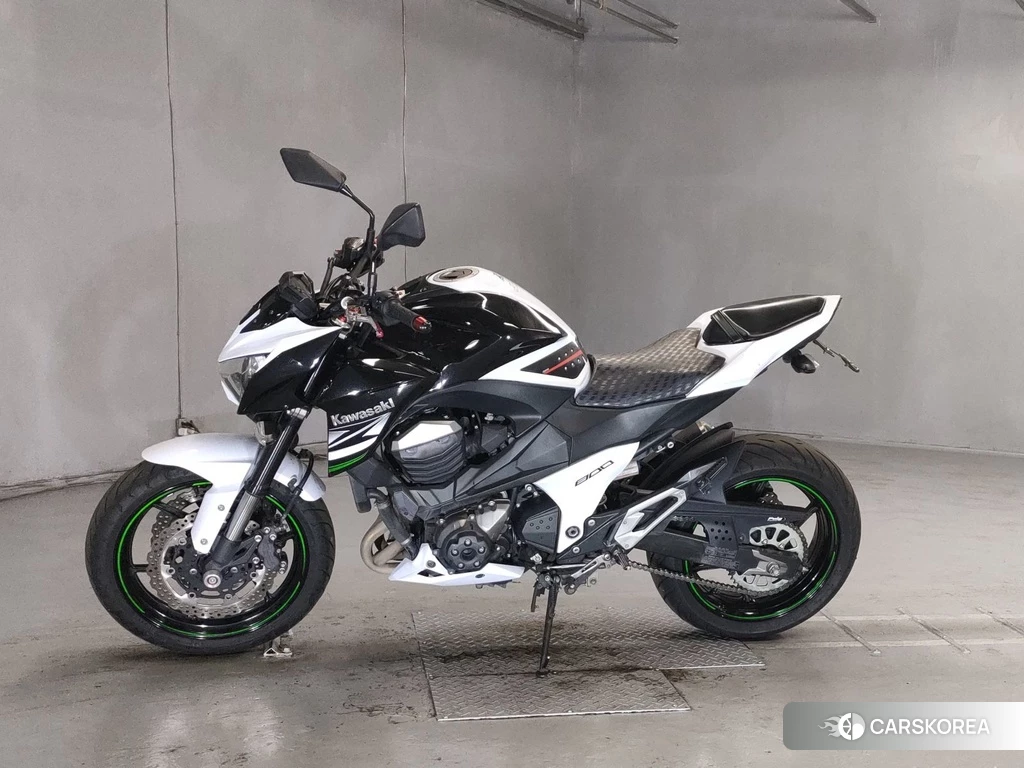 Проданный Kawasaki Z800 2013 из Японии
