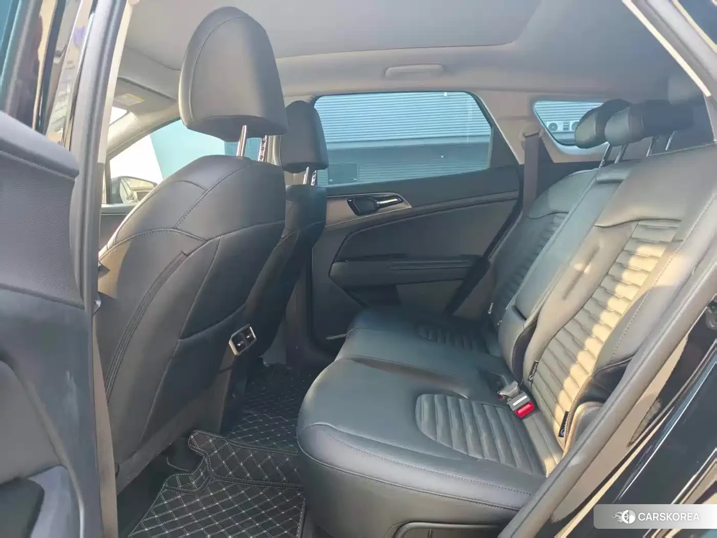 Kia Sportage 2025 Черный из Китая, фото 3