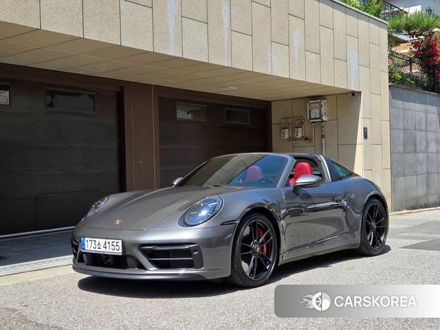 Porsche 911(992) id 4360183 из Кореи 12