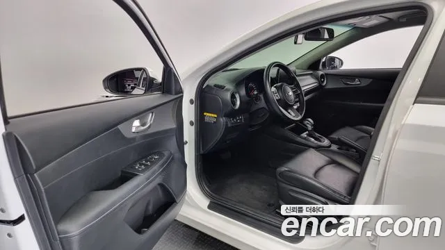 Kia Come New K3 id 2666588 из Кореи 12