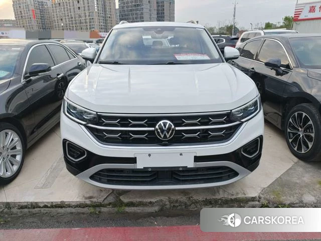Volkswagen Tanyue 2023 Белый из Китая, фото 3