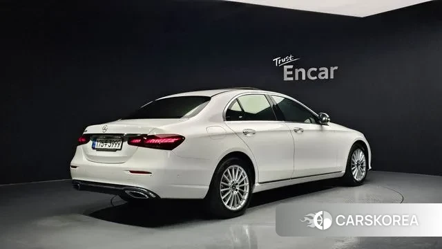 Mercedes-Benz E-Class W213 id 3566398 из Кореи 12