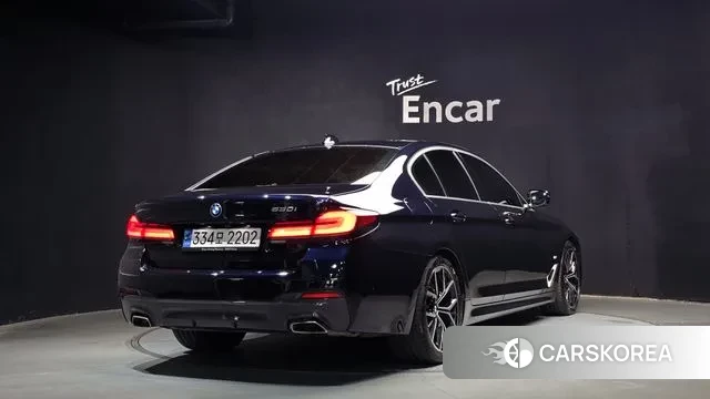 BMW 5 Series (G30) id 3348141 из Кореи 12