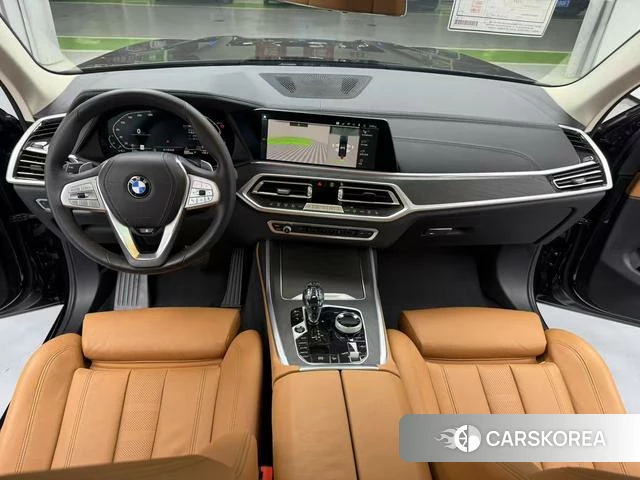 BMW X7 2022 Черный из Китая, фото 2