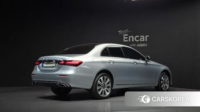 Mercedes-Benz E-Class W213 id 4293877 из Кореи 12
