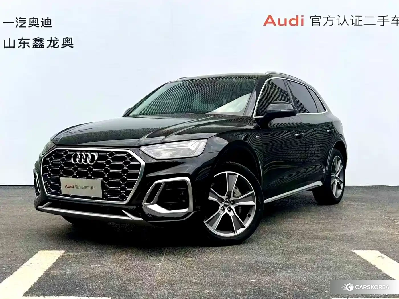 Audi Q5L 2022 Черный из Китая, фото 2